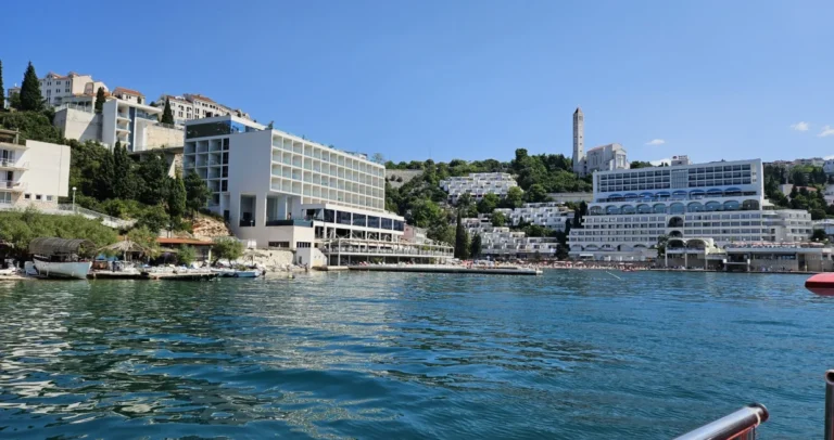 Kupači su manje dolazili u julu, ali Neum želi više od dobre sezone: Kako privući goste?