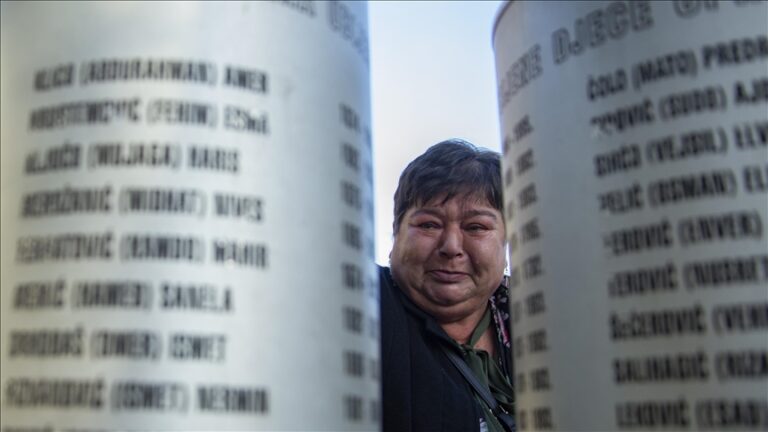 Majka ubijenog dječaka o “Sarajevo safariju”: “Moj Adnan je ubijen dok ga je tetka vodila za ruku”