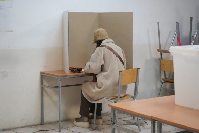 MUP RS: Izborni dan počeo bez incidenata na biračkim mjestima