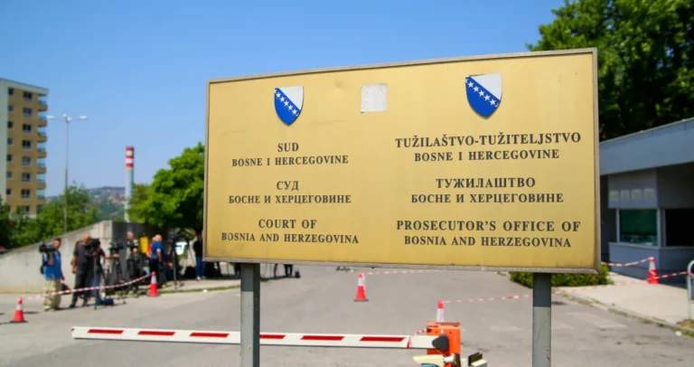 Nakon oslobađajuće presude za genocid u Srebrenici traži 22.000 KM odštete