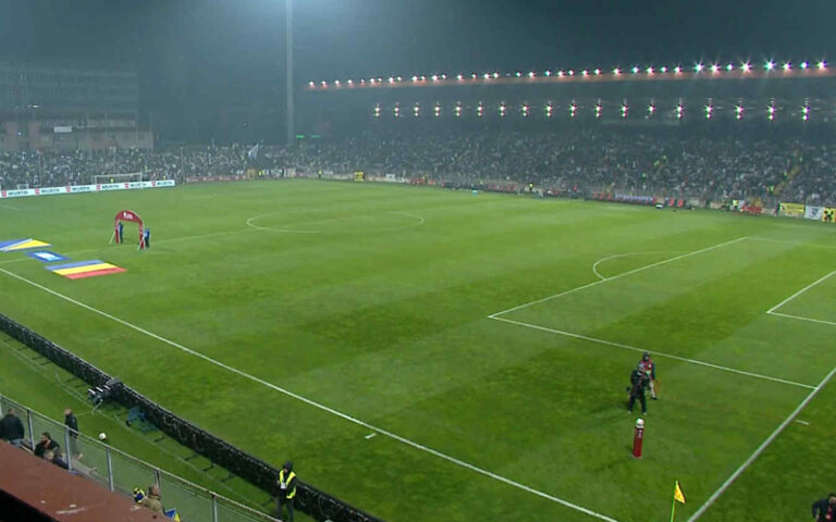 Navijači u Zenici skandiraju: “Vico p*deru” i “Savez napolje”