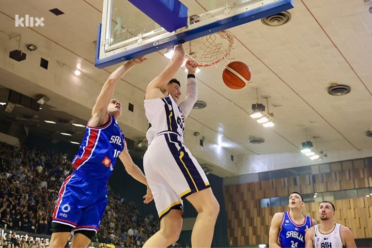 Od sjaja do očaja: Košarkaši BiH vodili skoro cijelu utakmicu pa izgubili od Srbije u Skenderiji