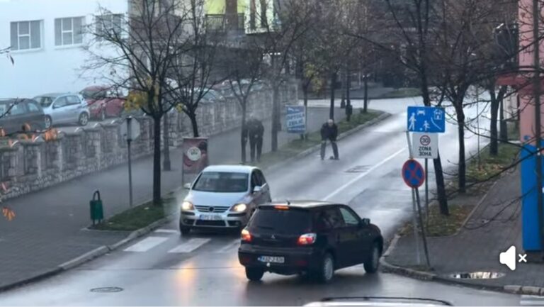 Pojavio se snimak vatrenog obračuna policije sa lopovima nakon pljačke zlatare u Kalesiji