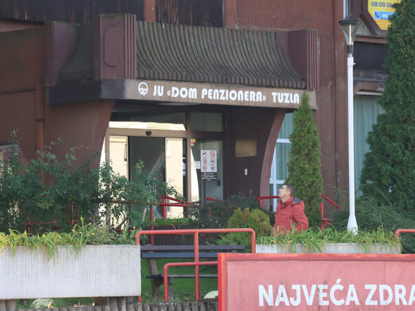 Porastao broj poginulih u Tuzli: Preminulo 12 osoba