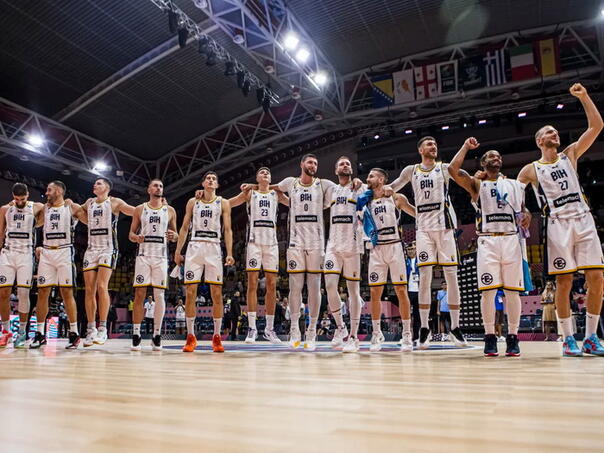 Protiv Turske i Srbije bez Muse, Kamenjaša i Kondića