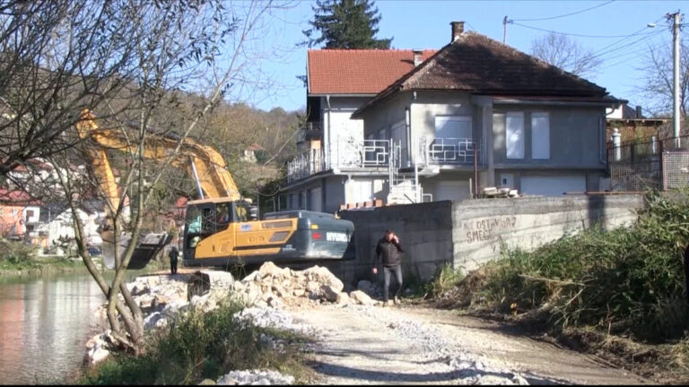 Radovi na obali Vrbasa počeli prije dozvola: Stanivuković tvrdi da su bili ‘pripremni’