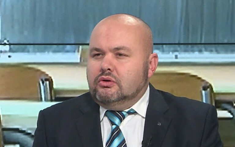 Sindikat osnovnog obrazovanja traži poništenje javnog konkursa za prijem radnika u osnovnim školama