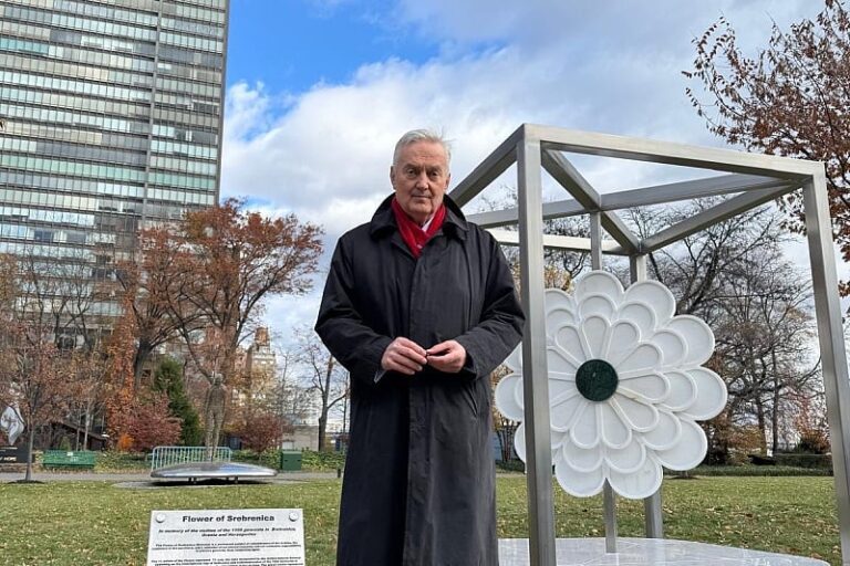 Spomenik žrtvama genocida u Srebrenici bit će otkriven 17. novembra: Fizički izraz poruke prenesene kroz rezoluciju