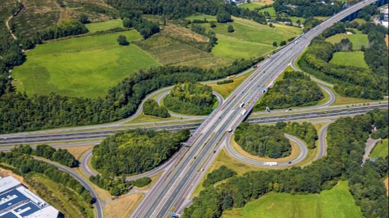 Stravičan prizor na auoputu: Pronađeni dijelovi tijela