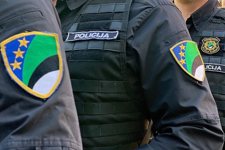 Tuzlanska policija gubi kredibilitet, a građani u opasnoj zoni nepovjerenja i straha