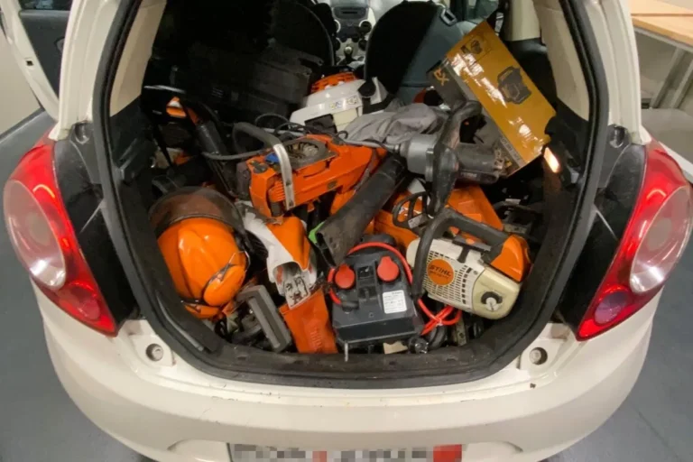 U Fordu otkriveno 15 motornih pila – dvojica Bosanaca pod istragom zbog ukradene robe