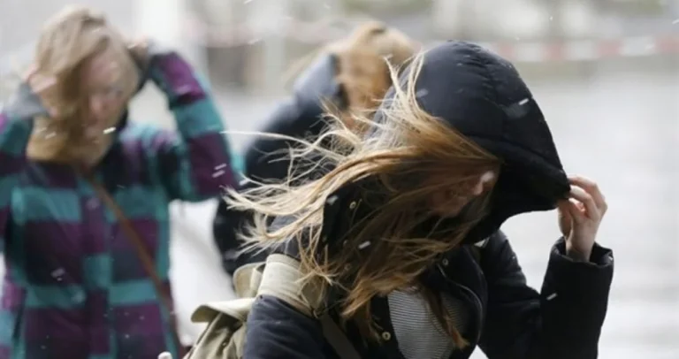 Upozorenje na jak olujni vjetar u ovom dijelu BiH: Mogući udari i preko 90 kilometara na sat