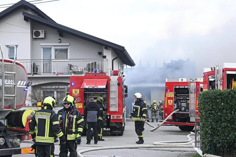 Veliki požar u Zagrebu: Gori skladište guma, nekoliko radnika povrijeđeno