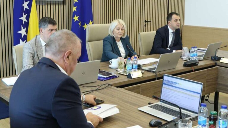 Vijeće ministara BiH: Usvojena Procjena prijetnje od organiziranog kriminala u BiH