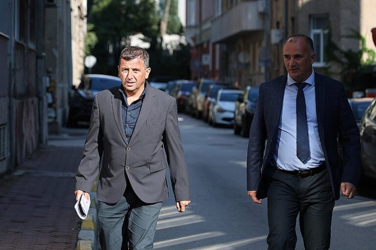 Vukanović: Karan za savjetnicu imenovao suprugu predsjednika CIK-a, nagrađena i službenim pištoljem