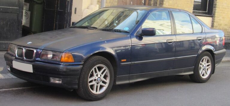 Penzioner (65) sa BMW-om stvarao buku: Policija ga kaznila zbog prekomjerne buke