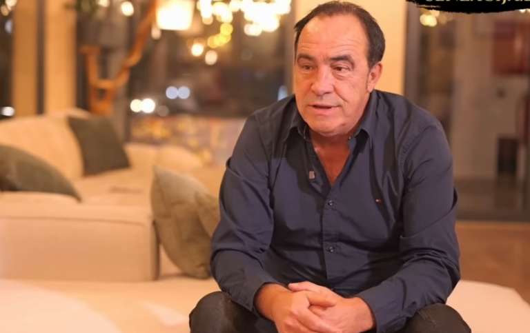 HAKALA PRVI PUT O ZABRANJENOJ LJUBAVI ZBOG KOJE OTAC NIJE HTIO DA PRIČA S NJIM: “Ja sam prvi u kraju koji je oženio drugu vjeru”