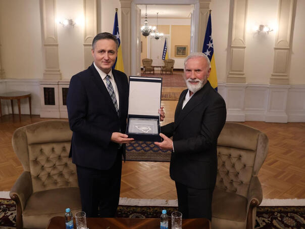 Bećirović i Merlin: Ideja BiH je plamen koji se neće ugasiti