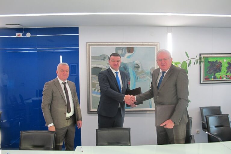 Elektroprivreda BiH zaključila prvi ugovor o snabdijevanju s aktivnim kupcem: Šta to znači u praksi