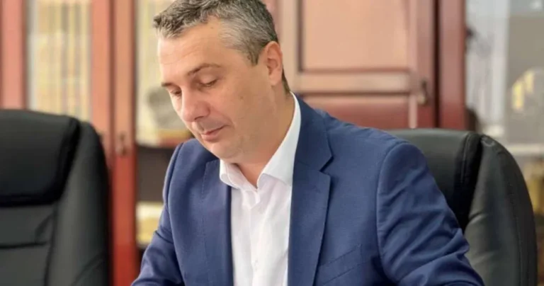 Federalni ministar: Rast će minimalna plata i penzije