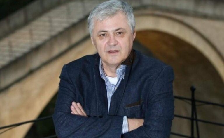 Oručević: “Za 30.000 KM smo kupili kasetu sa snimkom rušenja Starog mosta – na njoj je pisalo ‘državna tajna’”