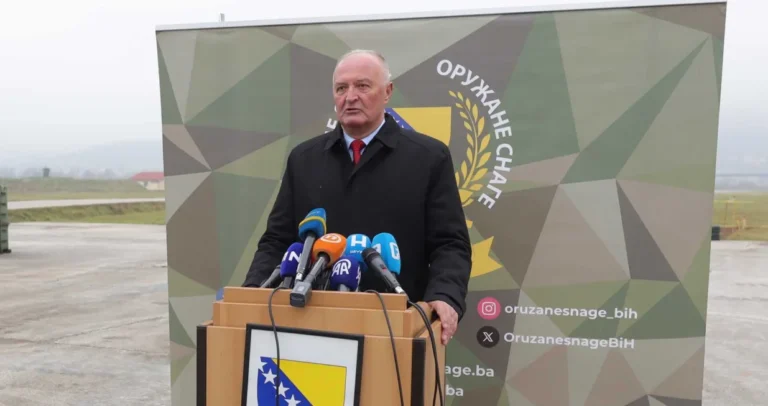 Šta će reći iz RS-a: Helez se susreo sa prvim čovjekom Vojske Kosova, “pao” je i dogovor?!