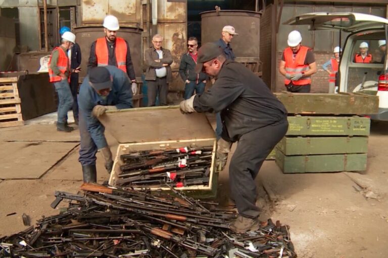 U BiH svaka treća porodica ima oružje!?