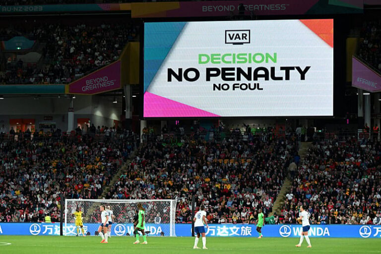 VAR će imati još veću moć: Na Svjetskom prvenstvu će biti “pod lupom” i korneri i žuti kartoni