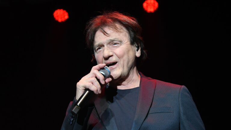 Zdravko Čolić se vraća u svoj rodni grad: Spektakl u Zetri nakon 11 godina