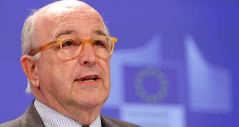 Oettinger: SAD su sada neprijatelj Evrope