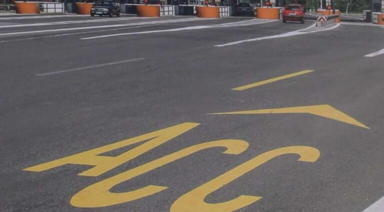 Incident na autoputu A1: Zapalio se automobil kod naplatnog mjesta Sarajevo zapad