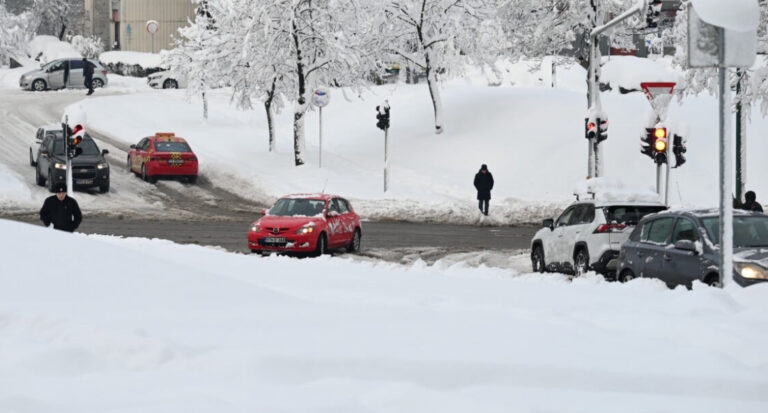 Osam godina bez investicija: Da li je “Rad” spreman za zimu?