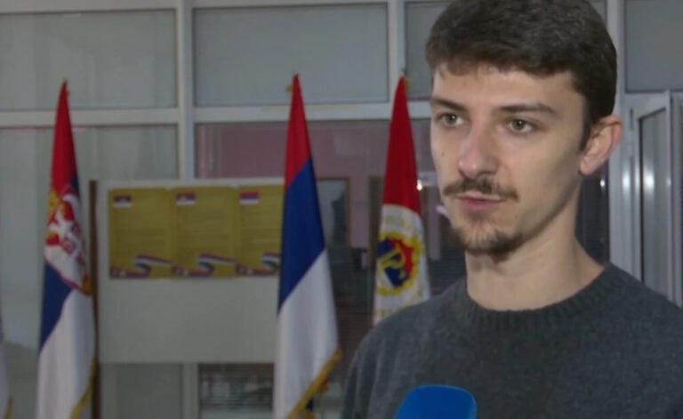 Znanje nema cijenu: Priča o zlatnom studentu iz Prijedora