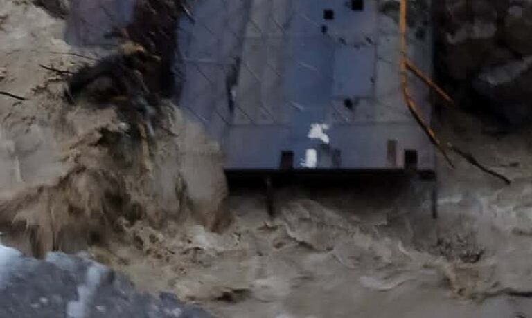 Mještani sela Mihovići odsječeni nakon rušenja mosta na Osaničkoj rijeci