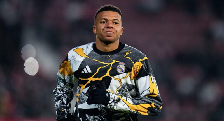 Mbappé oduševio domaćine: Uz ‘Selam alejkum’ i dres Reala kreće u lov na Barcelonu!