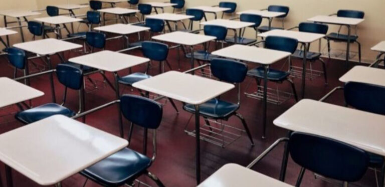 Tragedija u školi: Preminuo učenik nakon napada nožem