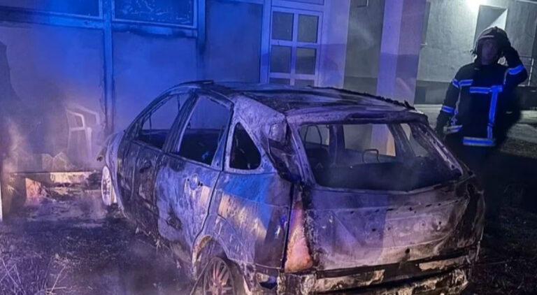 Drama – Izgorio automobil na parkingu
