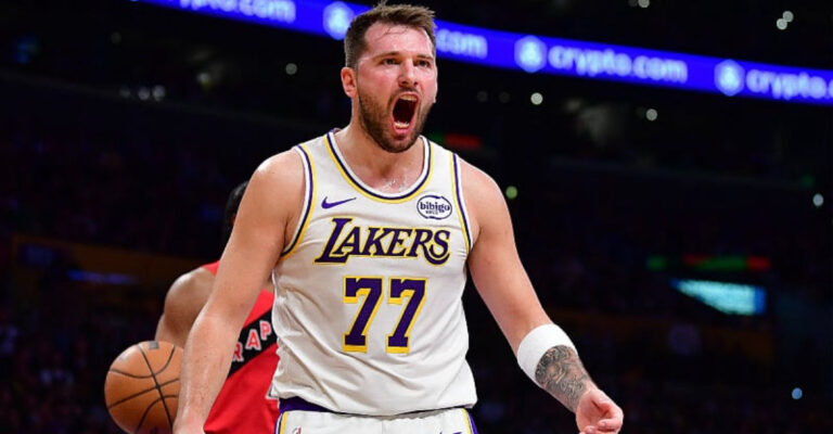 Povratak kralja završnice: Dončić srušio Cleveland, novi double-double Vučevića