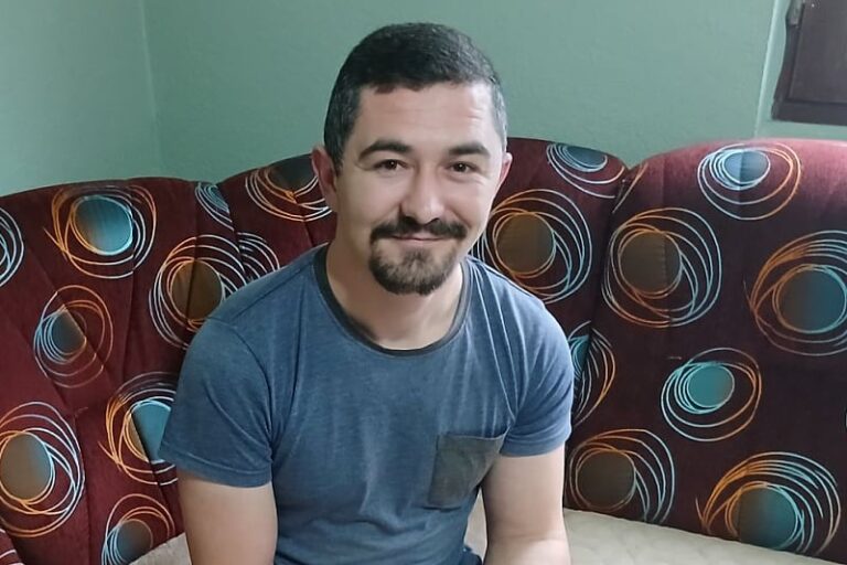 Amel sedam godina vodi tešku borbu protiv tumora na mozgu, za nastavak liječenja potrebno mu je 23 hiljade eura