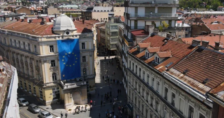 Dok region napreduje, BiH u ćorsokaku: Više truda za sunčano evropsko proljeće