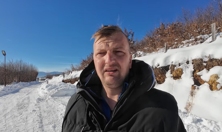 Svi gledaju traktor Hamida Babanovića, a niko ženu koja mu je promijenila život