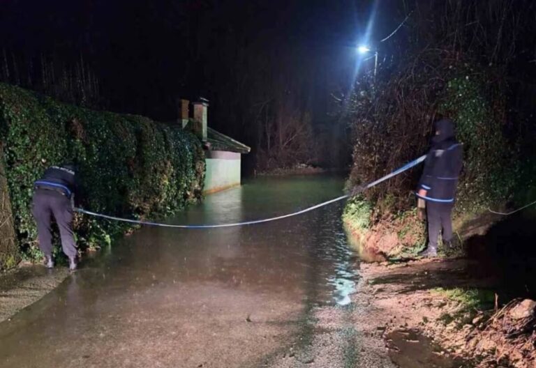 Klizišta i odroni oko Mostara: Radi se na čišćenju ceste Blagaj–Vranjevići