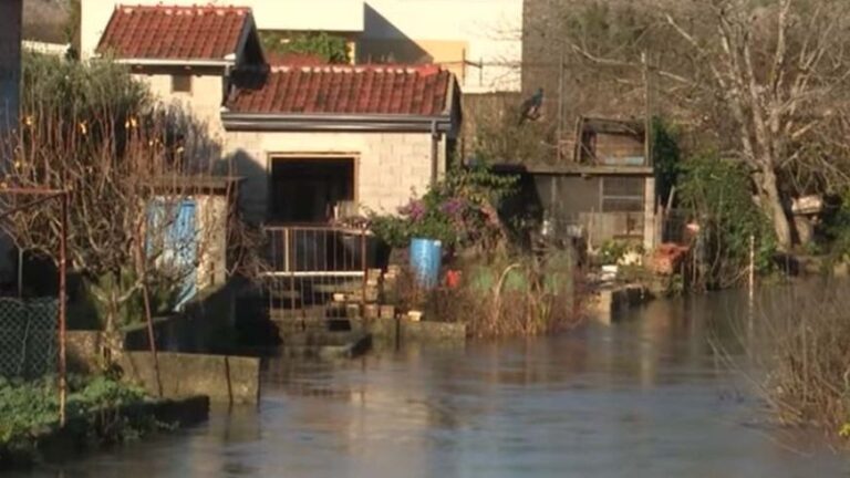 Poplave na jugu BiH zahvatile stambene i ugostiteljske objekte, poljoprivredna imanja, stradala i polja