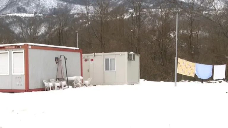 Porodice iz Buturović Polja i dalje čekaju krov nad glavom