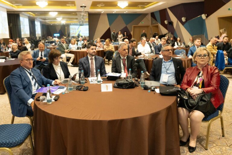 Međunarodni Samit apotekarstva: Farmaceuti u BiH spremni za aktivniju ulogu u prevenciji