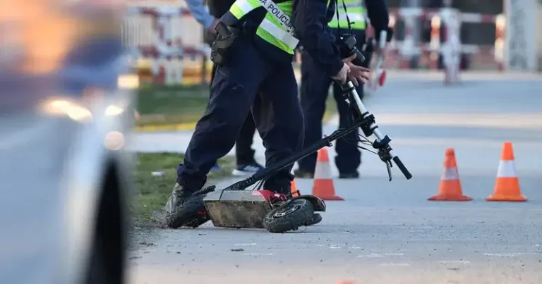 Teško povrijeđeno petogodišnje dijete na romobilu