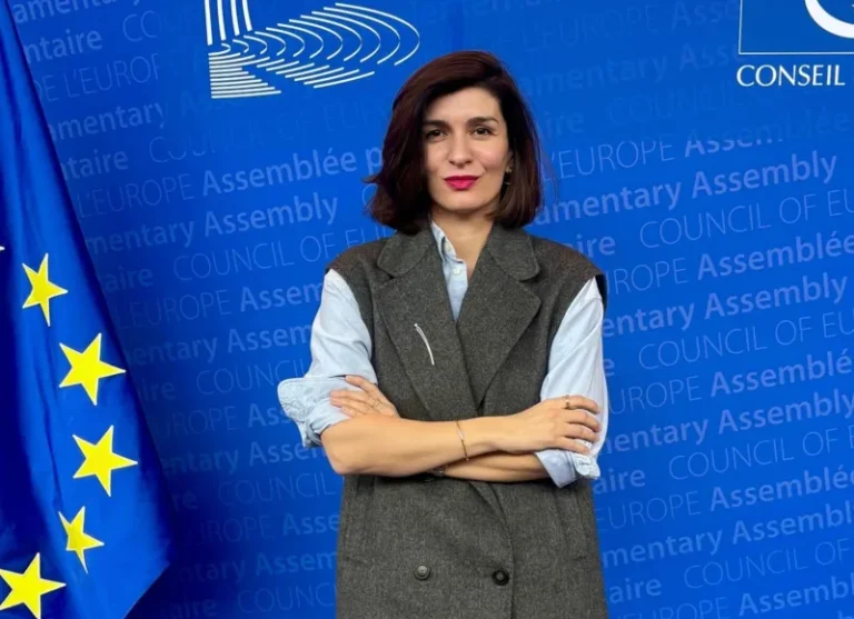Oglasila se ponovo Sabina Ćudić: ‘Da stvari ogolimo do kraja – da li nas je lagao Alija Izetbegović’