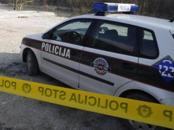 TRAGEDIJA U BiH: Pješak poginuo u naletu automobila