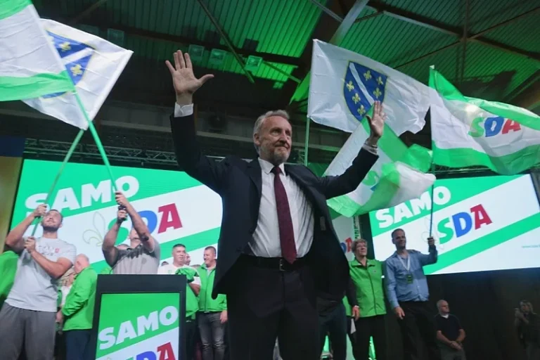 Bakir Izetbegović: Potrebna mi je vaša podrška. Njih je 14, meni treba samo SDA