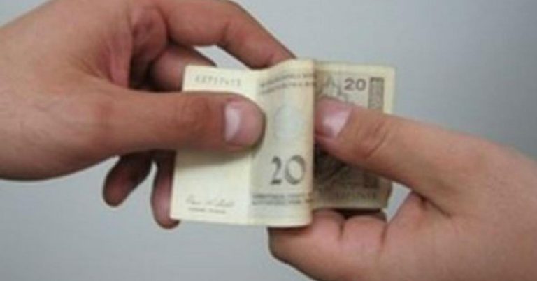 Pokrenuta inicijativa da vlast u Sarajevu sve građane počasti ručkom od 20 KM